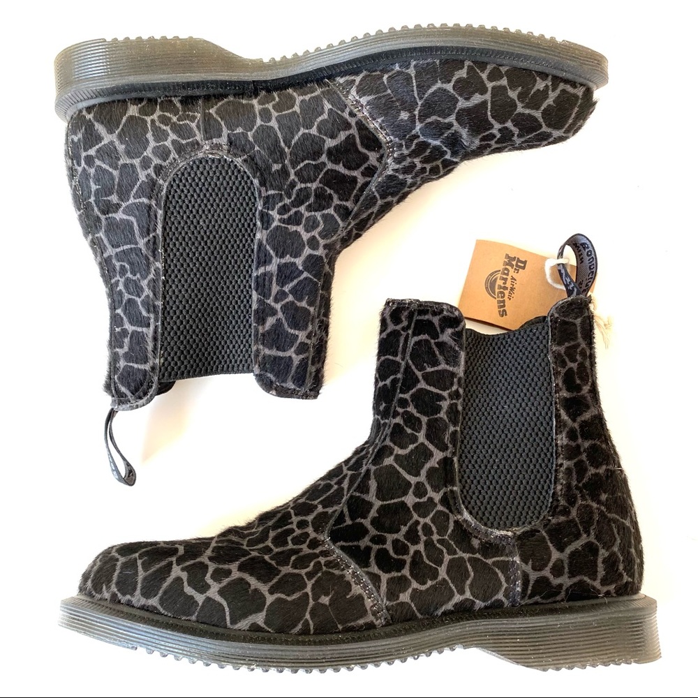 Dr. Marten Flora Chelsea Boot size 7 Womens Giraffe